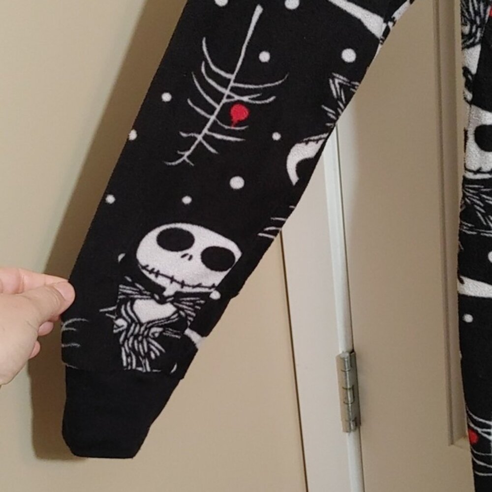 Disney Nightmare Before Christmas sleeper adult onesie size M one piece - Picture 3 of 10
